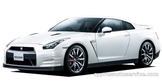 NISSAN GTR PREMIUM EDITION