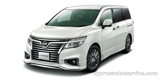 NISSAN ELGRAND 250HIGHWAY STAR PREMIUM URBAN CHROME