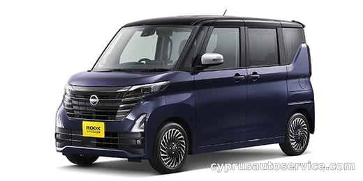 NISSAN ROOX HIGHWAY STAR X URBAN CHROME