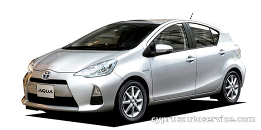 TOYOTA AQUA L