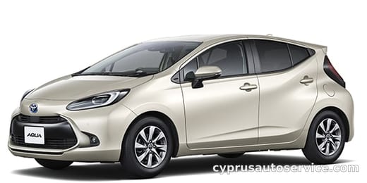 TOYOTA AQUA Z