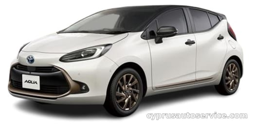 TOYOTA AQUA Z RAFFINE