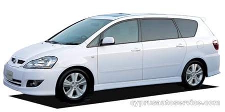 TOYOTA IPSUM 240S