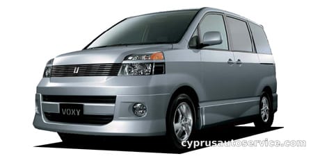 TOYOTA VOXY Z