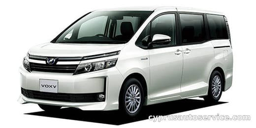 TOYOTA VOXY HYBRID V