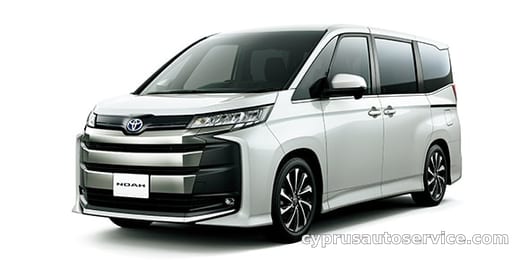 TOYOTA NOAH S-Z