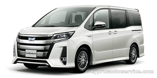 TOYOTA NOAH HYBRID SI