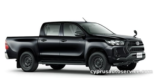 TOYOTA HILUX X