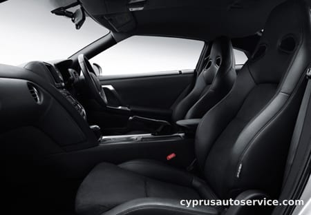 NISSAN GTR PREMIUM EDITION