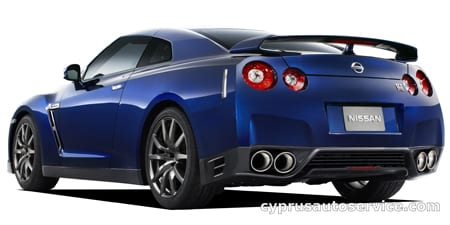 NISSAN GTR PURE EDITION