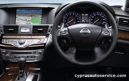 NISSAN FUGA HYBRID BASE GRADE