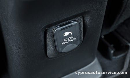 NISSAN LEAF B7 X