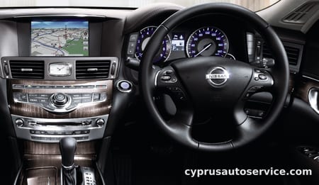 NISSAN FUGA 370VIP