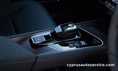 NISSAN AURA
