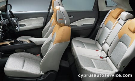 NISSAN AURA G FOUR