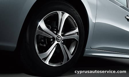 NISSAN SYLPHY S TOURING