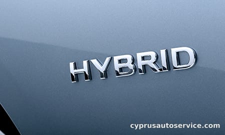 NISSAN SKYLINE 350GT FOUR HYBRID