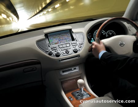 NISSAN CIMA 300G GRAND TOURING