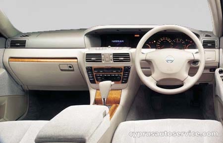 NISSAN CEDRIC 250L-FOUR