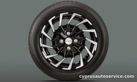 NISSAN ROOX AUTECH LINE