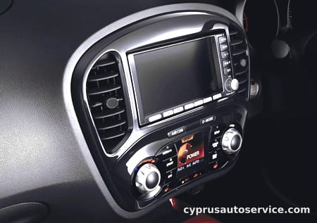 NISSAN JUKE 15RS