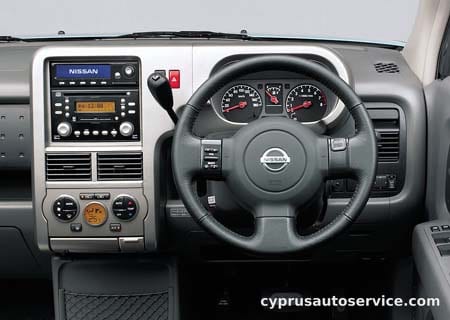 NISSAN CUBE EX