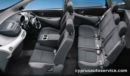 NISSAN TINO 2.0X