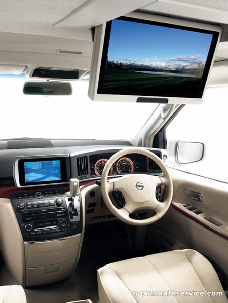 NISSAN ELGRAND V
