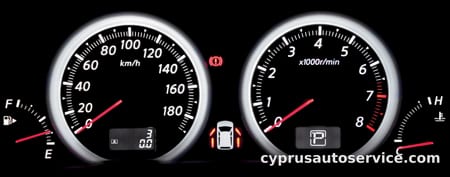 NISSAN ELGRAND 250V
