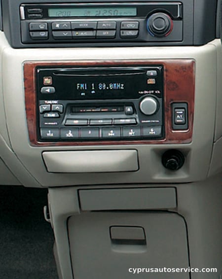 NISSAN BASSARA X