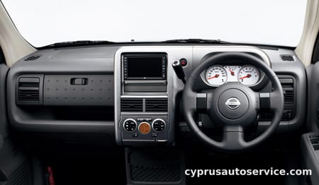 NISSAN CUBE CUBIC 15S FOUR