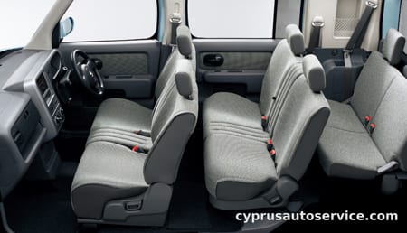NISSAN CUBE CUBIC 15S FOUR