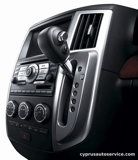 NISSAN PRESAGE 250XL