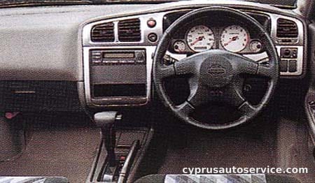 NISSAN AVENIR SALUT JAPAN TOURER LIMITED