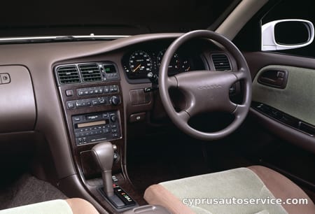 TOYOTA CRESTA SUPER LUCENT