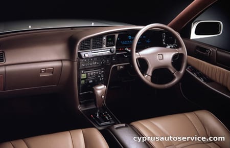 TOYOTA CRESTA SUPER LUCENT G-L VERSION