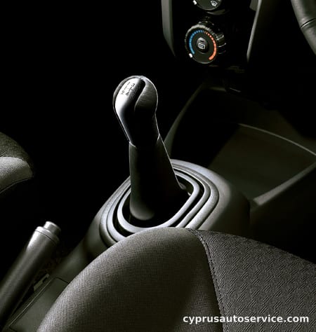 TOYOTA VITZ B INTELLIGENT PACKAGE
