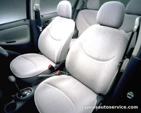 TOYOTA VITZ CLAVIA