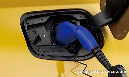 TOYOTA PRIUS Z