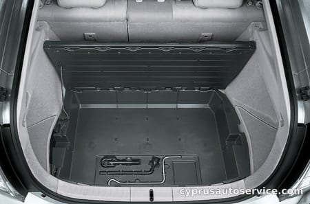 TOYOTA PRIUS S