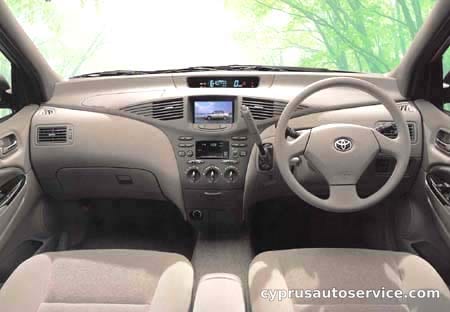 TOYOTA PRIUS G