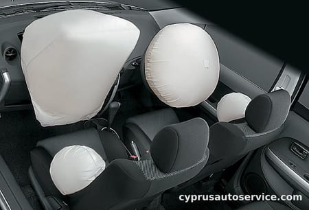 TOYOTA IST 1.3 F