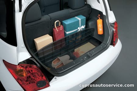 TOYOTA IST 1.3 F E EDITION