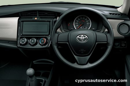 TOYOTA COROLLA AXIO 1.5X