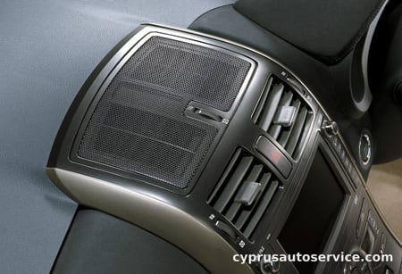 TOYOTA BLADE BASE GRADE