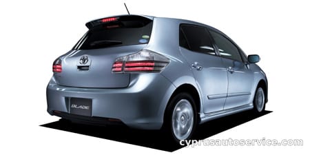 TOYOTA BLADE BASE GRADE