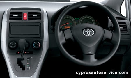 TOYOTA AURIS 150X M PACKAGE