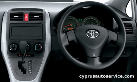 TOYOTA AURIS 150X M PACKAGE