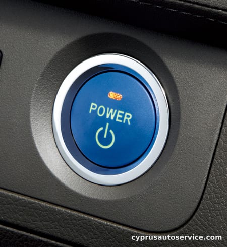 TOYOTA CROWN HYBRID BASE GRADE