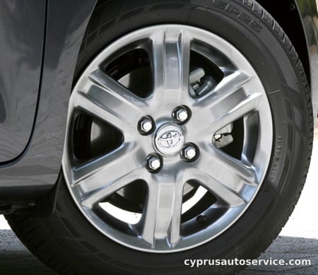 TOYOTA IQ130G MT GO